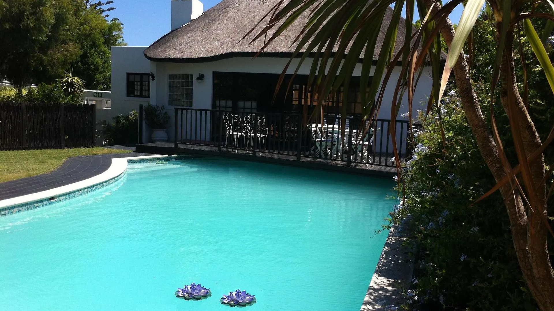 Hotel Birkenhead Manor Bloubergstrand